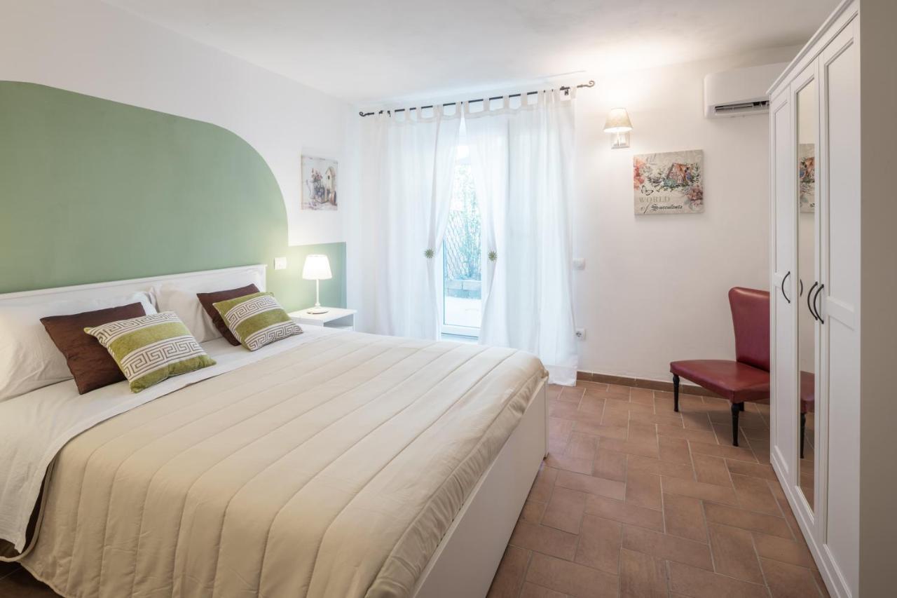 La Crociata Bed & Breakfast Сарцана Екстериор снимка