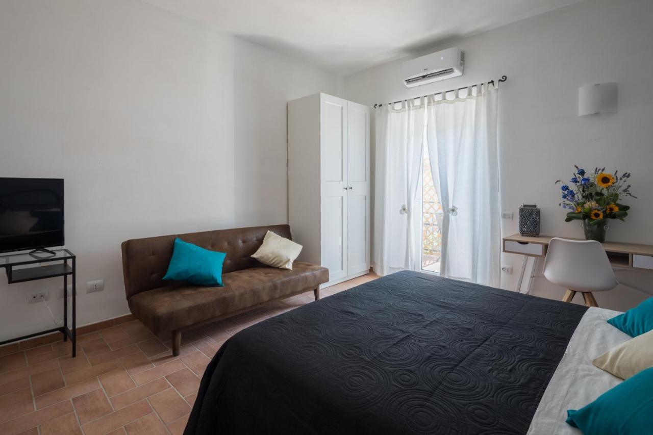 La Crociata Bed & Breakfast Сарцана Екстериор снимка