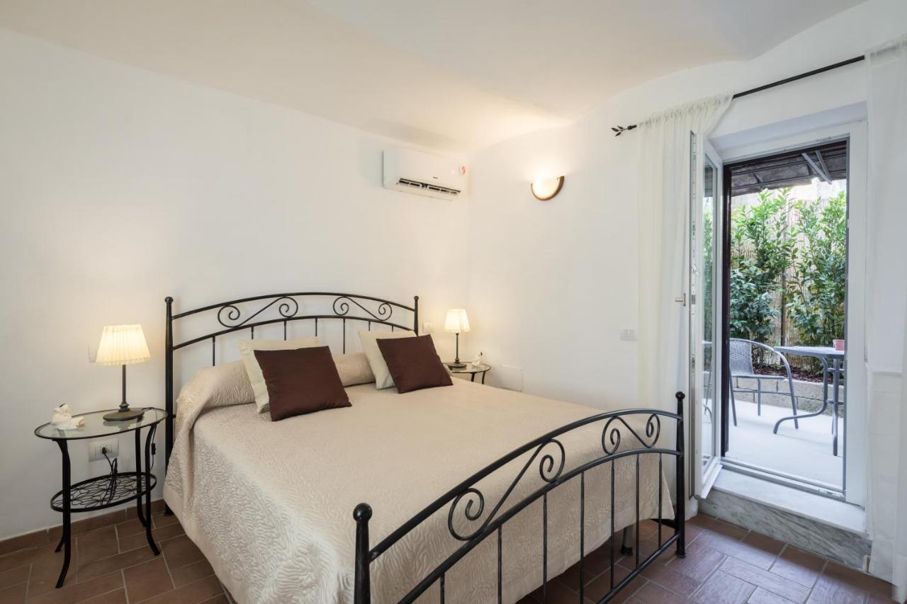 La Crociata Bed & Breakfast Сарцана Екстериор снимка